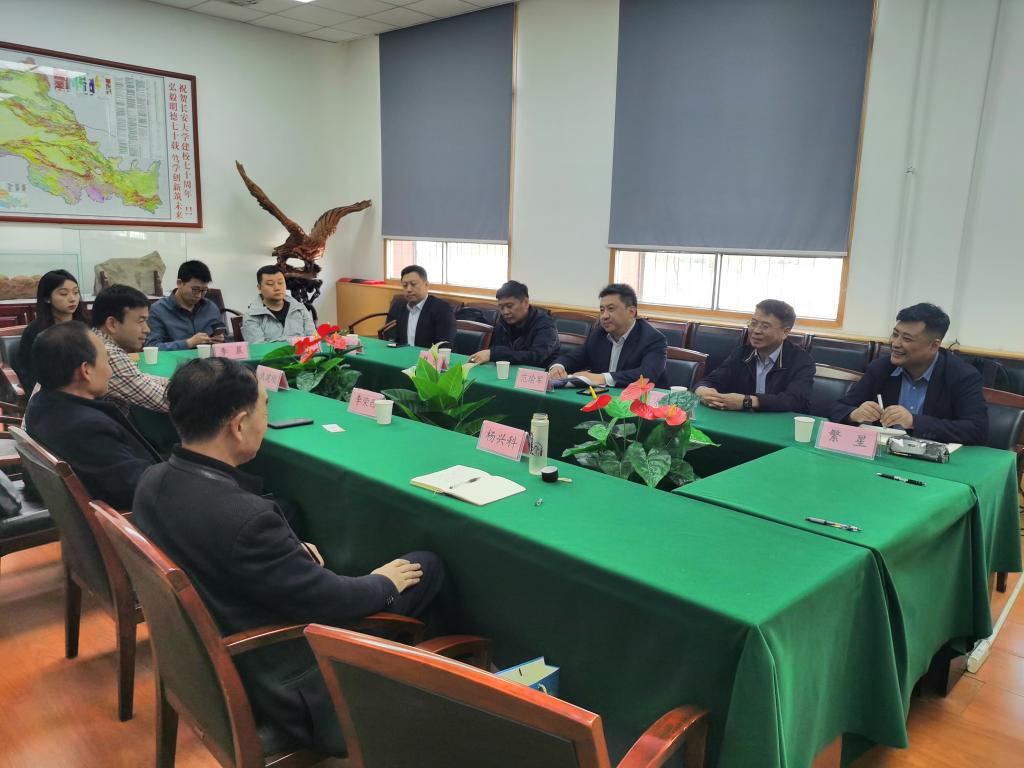 77c606f6f3196729feae3ae6a142ae0